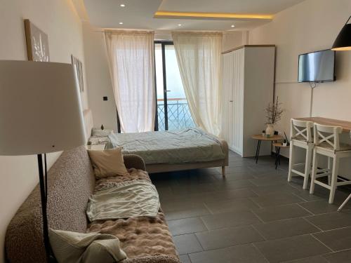 Residence Hills Lux Hotels i Spa Kopaonik Vikend naselje luksuzni apartmani na dan sa bazenom