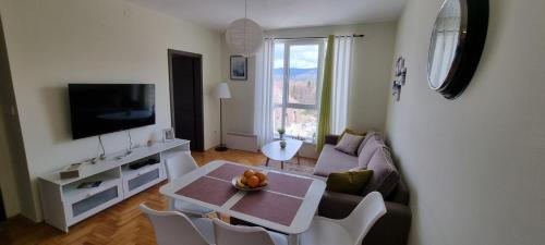 Apartman Kraljevi čardaci 5b 32 Kopaonik Vikend naselje privatni smeštaj na dan spa bazen