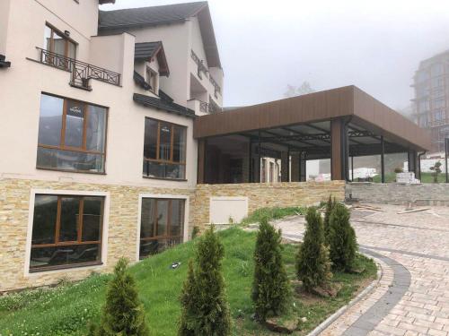 Studio apartman p13 Kopaonik Vikend naselje stan na dan smestaj Milmari resort bazen spa garaza